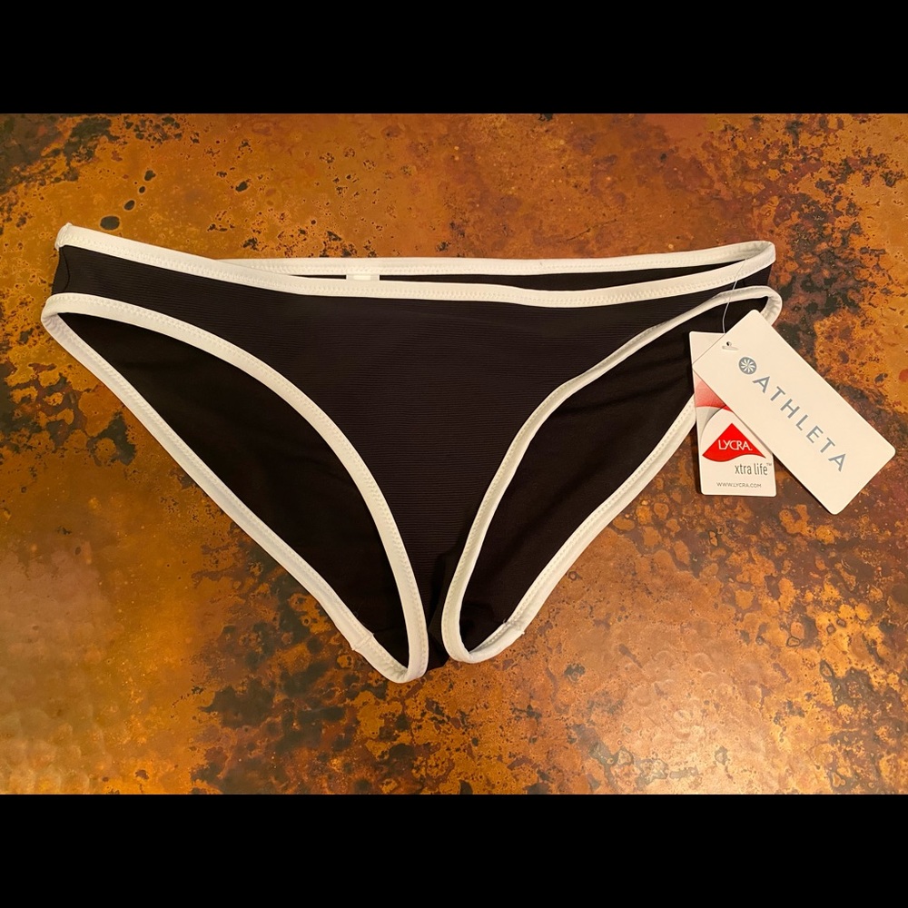 ATHLETA Clean Medium Bound Bottom 🌷🤩